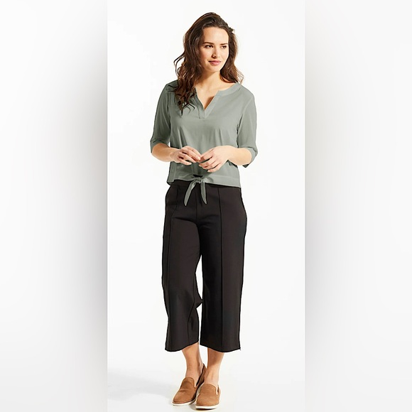 Figs Tops - Fig NWT Olu Eucalyptus 3/4 Sleeve Shirt Top **Size L** 🌿🌿